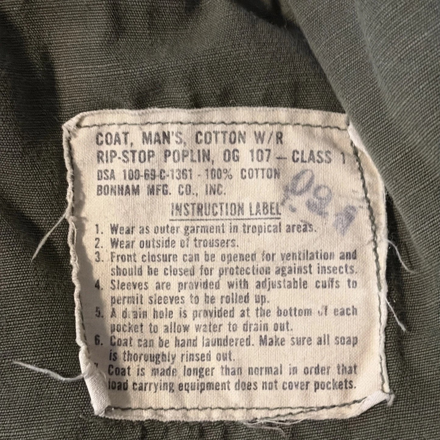 Jungle Jacket Vintage 1969 U.S. Army Airborne Rip-Stop Poplin Shirt